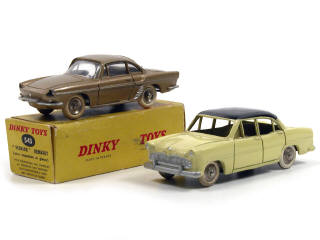 Lot 642 - DINKY TOYS FRANCE (2)