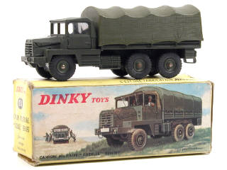 Lot 612 - DINKY TOYS FRANCE (1)