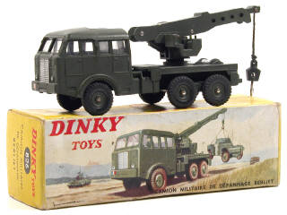 Lot 610 - DINKY TOYS FRANCE (1)