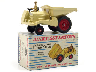 Lot 890 - DINKY TOYS FRANCE (1)