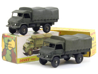 Lot 930 - DINKY TOYS FRANCE (2)