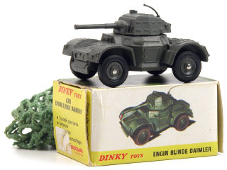 Lot 927 - DINKY TOYS FRANCE (1)