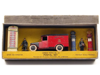 Lot 1056 - DINKY TOYS (GB) (7)