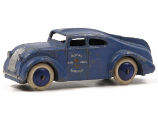 Lot 1057 - DINKY TOYS GB (1)