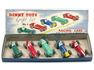Lot 862 - DINKY TOYS (GB) (6)