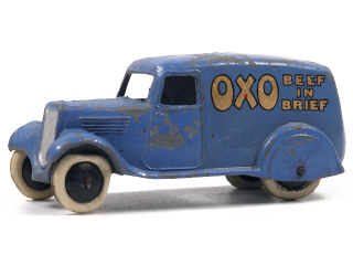 Lot 1031 - DINKY TOYS GB (1)