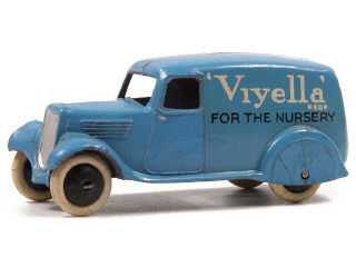 Lot 1017 - DINKY TOYS GB (1)