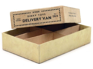 Lot 1051 - DINKY TOYS GB (1)