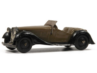 Lot 908 - DINKY TOYS GB (1)