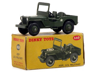 Lot 1136 - DINKY TOYS GB (1)