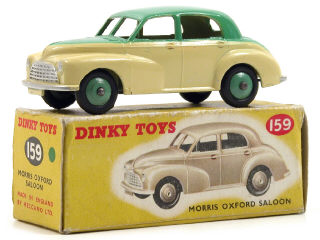 Lot 937 - DINKY TOYS GB (1)