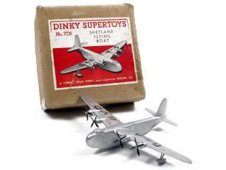 Lot 1127 - DINKY TOYS GB (1)