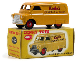 Lot 1084 - DINKY TOYS GB (1)