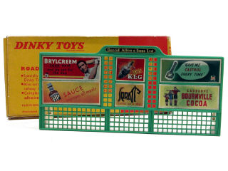 Lot 1132 - DINKY TOYS GB (1)