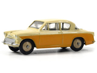 Lot 76 - DINKY TOYS (GB) (1)
