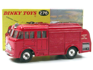 Lot 113 - DINKY TOYS GB (1)