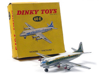 Lot 387 - DINKY TOYS FRANCE (1)