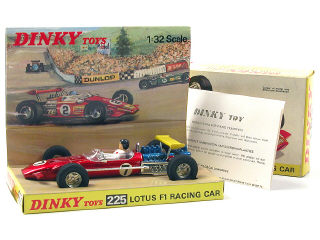 Lot 532 - DINKY TOYS GB (1)
