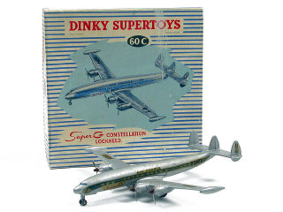 Lot 382 - DINKY TOYS (FRANCE) (1)