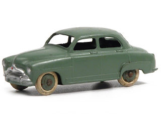 Lot 201 - DINKY TOYS (FRANCE) (1)