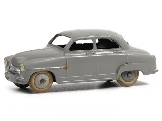 Lot 200 - DINKY TOYS (FRANCE) (1)