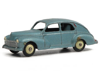 Lot 191 - DINKY TOYS FRANCE (1)