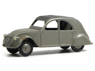 Lot 199 - DINKY TOYS (FRANCE) (1)