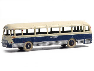 Lot 292 - DINKY TOYS FRANCE (1)