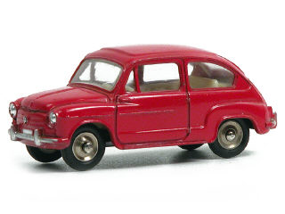 Lot 234 - DINKY TOYS FRANCE (1)