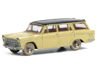 Lot 255 - DINKY TOYS FRANCE (1)