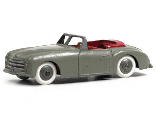 Lot 196 - DINKY TOYS FRANCE (1)