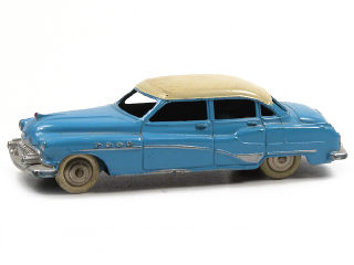Lot 210 - DINKY TOYS FRANCE (1)
