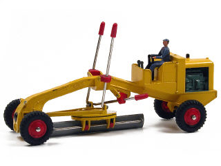 Lot 348 - DINKY TOYS (FRANCE) (1)