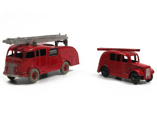 Lot 589 - DINKY TOYS GB (2)