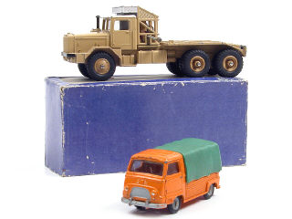 Lot 460 - DINKY TOYS (FRANCE) (2)