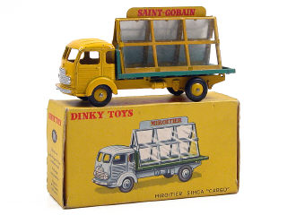 Lot 318 - DINKY TOYS FRANCE (1)