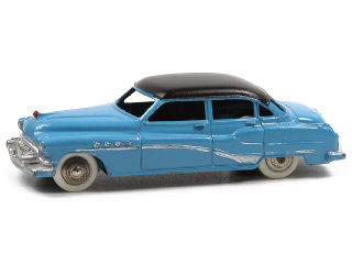 Lot 208 - DINKY TOYS (FRANCE) (1)