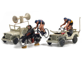 Lot 91 - POLICHINELLE (FRANCE) (5)