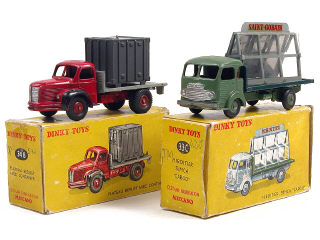 Lot 454 - DINKY TOYS FRANCE (2)