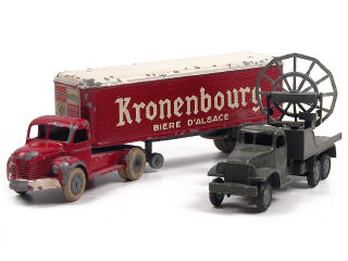 Lot 95 - JRD & FRANCE JOUETS (2)