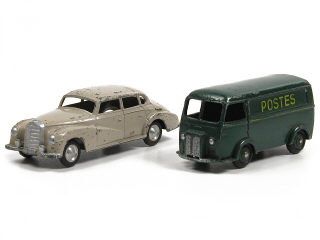 Lot 490 - DINKY TOYS & MÄRKLIN (2)