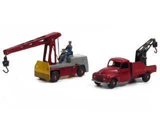 Lot 458 - DINKY TOYS (FRANCE) (2)