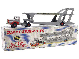 Lot 338 - DINKY TOYS (FRANCE) (1)