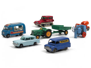 Lot 66 - MATCHBOX (GB) (8)