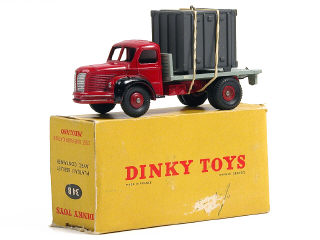 Lot 321 - DINKY TOYS FRANCE (1)