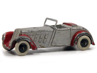 Lot 144 - DINKY TOYS FRANCE (1)