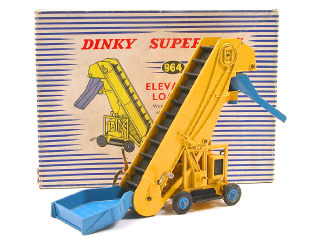 Lot 795 - DINKY TOYS GB (1)