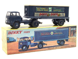 Lot 747 - DINKY TOYS FRANCE (1)