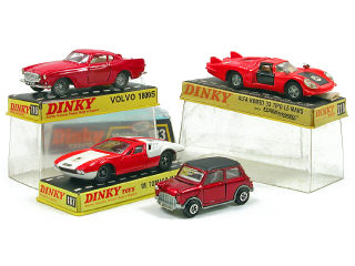 Lot 832 - DINKY TOYS (GB) (4)