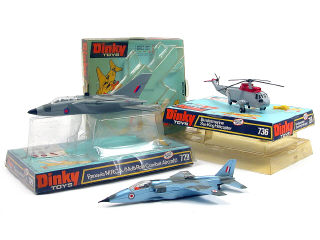 Lot 828 - DINKY TOYS GB (3)